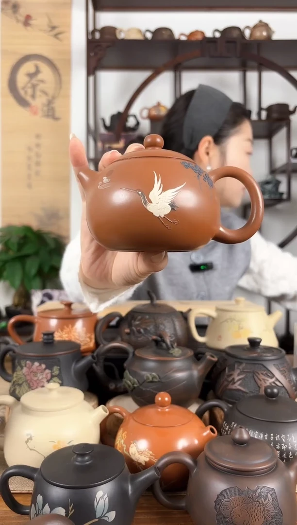 云南建水紫陶茶壶260CC左右
