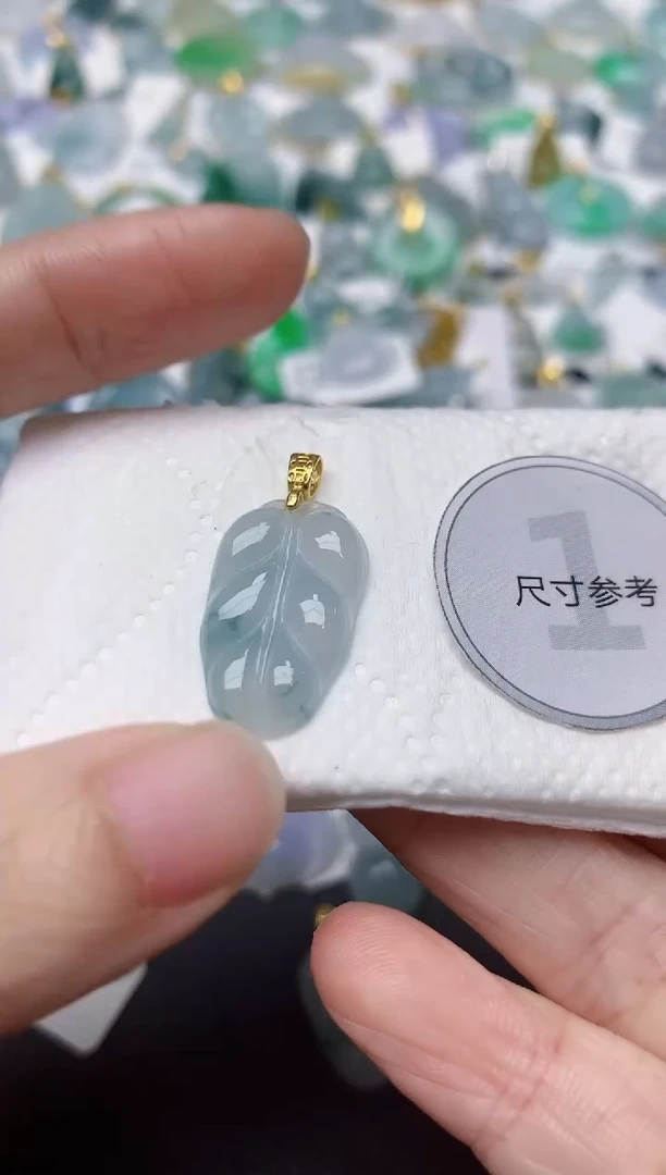 颈饰未镶嵌翡翠天然缅甸A货翡翠
