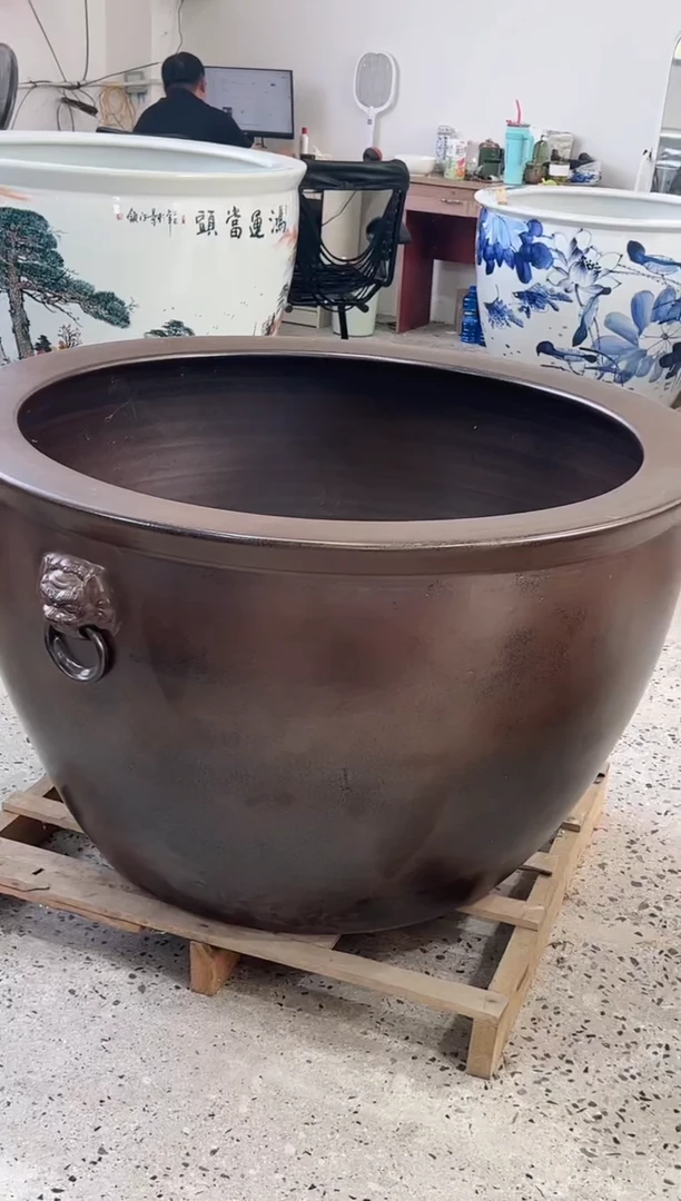 瓷片中***_一米二直径古铜狮耳门海