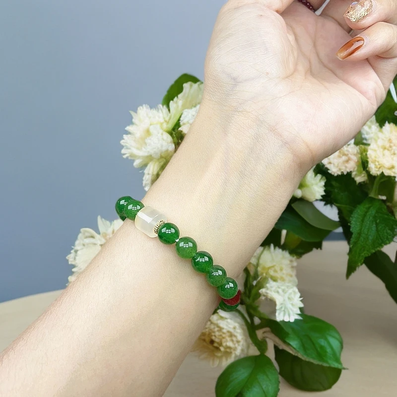 【成品】绿橄榄石8mm宠配件+针线