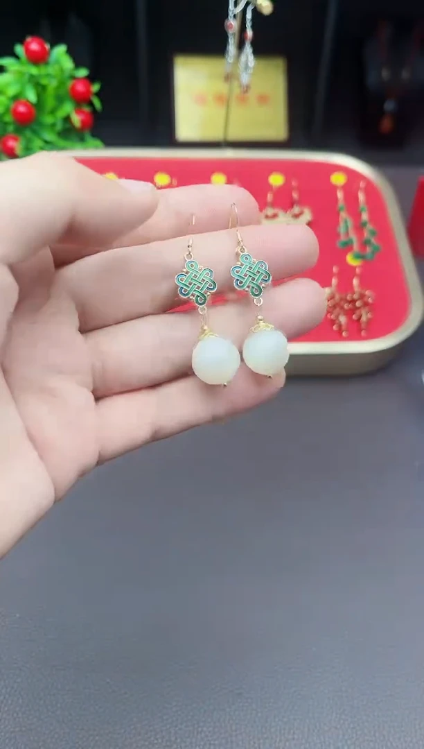 【闪购商品】南红玛瑙耳饰银S925镶嵌425000