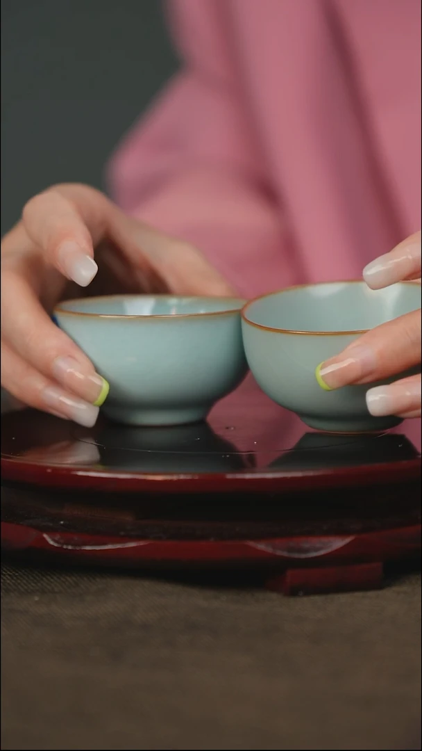 敛口杯 带底款 颜色随机 单只