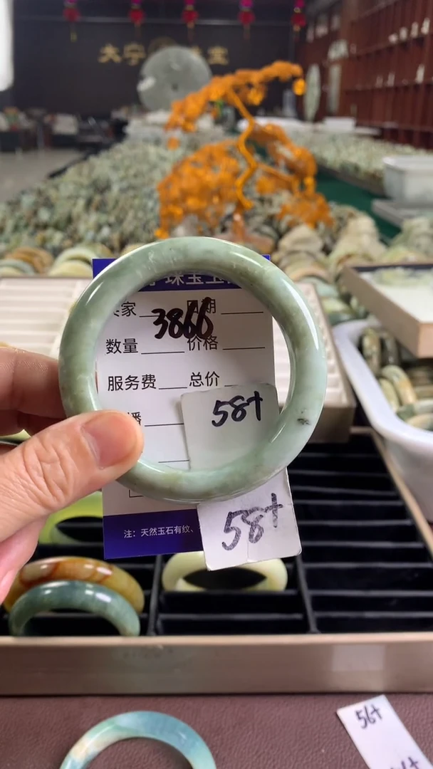 未镶嵌蛇纹石玉手镯3866