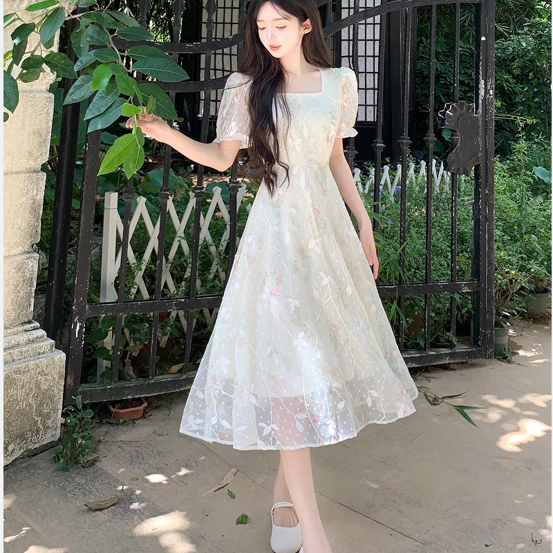 【次日发】9991大码夏季甜美风超仙气质茶歇法式温柔刺绣显瘦连衣裙