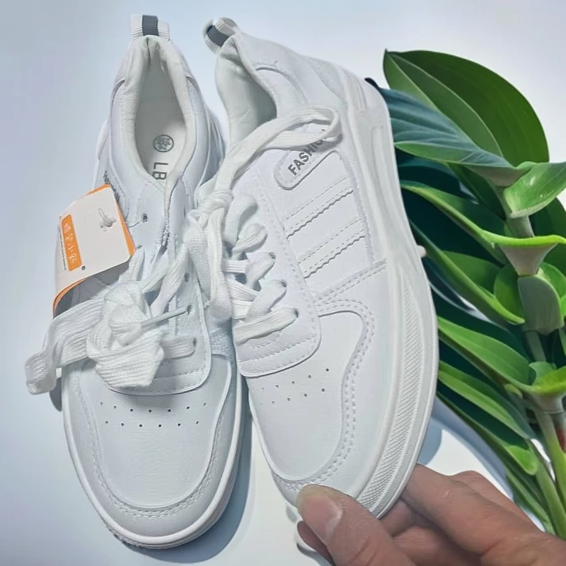 151儿童鞋子春秋季新款小学生男童百搭运动鞋软底潮鞋