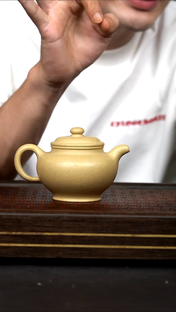 茶壶紫砂   LHB    大水潭本山绿泥      掇只     200cc