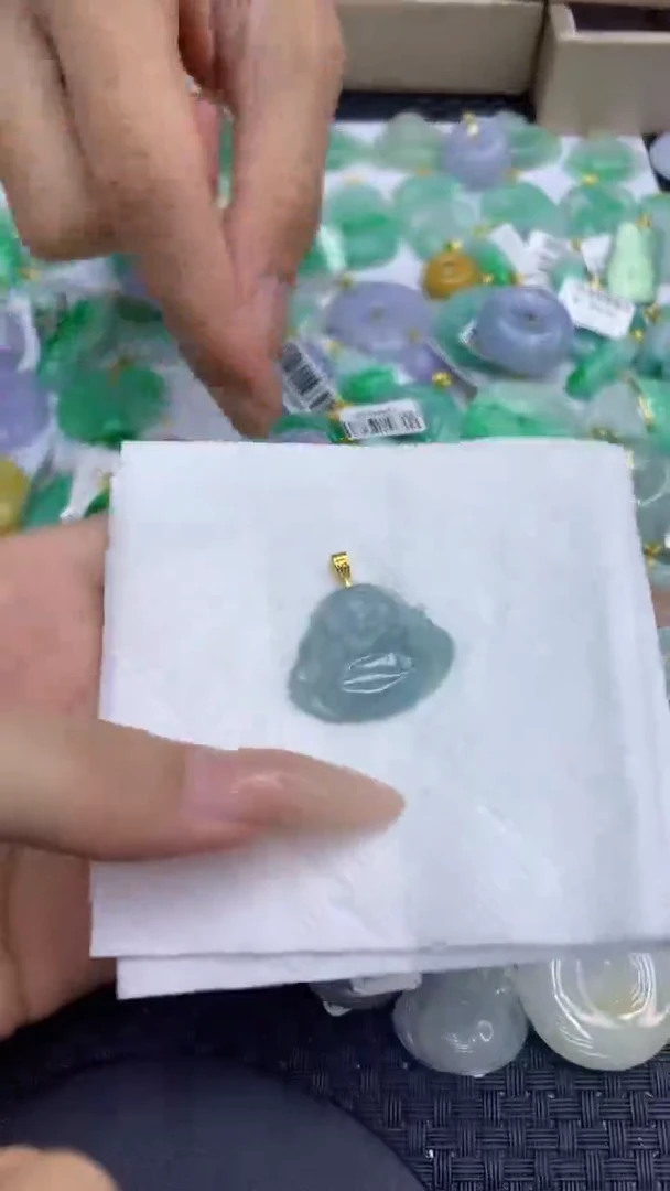 颈饰未镶嵌翡翠天然缅甸A货翡翠