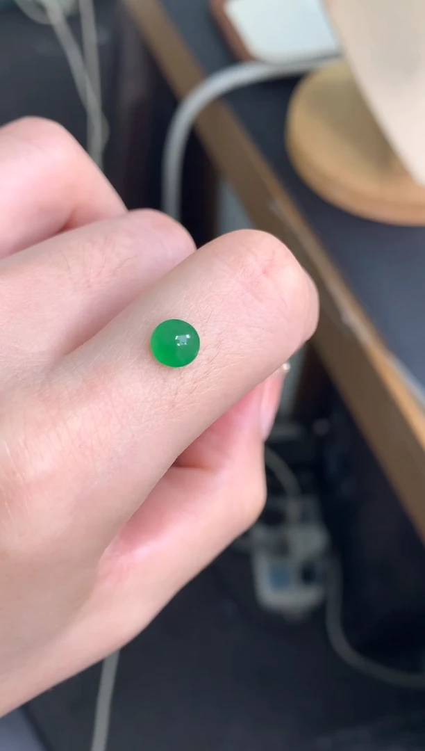 未镶嵌定制翡翠蛋面