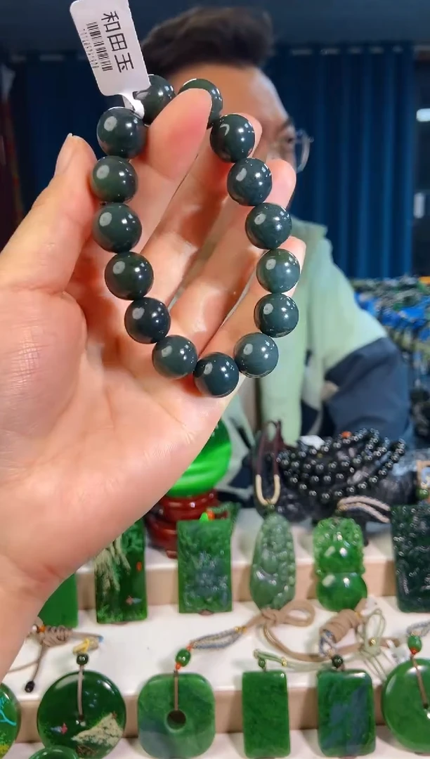 【闪购商品】和田玉挂件未镶嵌1