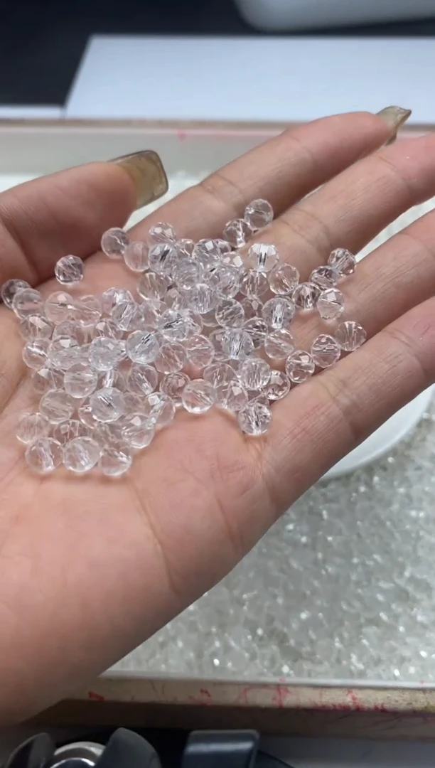 【闪购商品】水晶颈饰未镶嵌W900白水切面算盘6mm*30颗