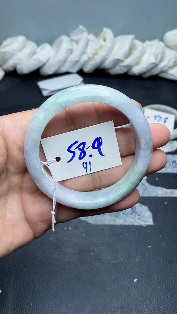 未镶嵌手镯翡翠91