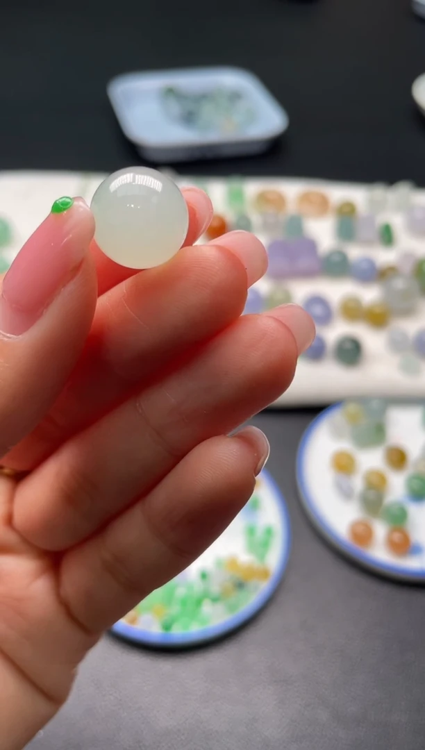 【闪购商品】定制翡翠未镶嵌啊A235