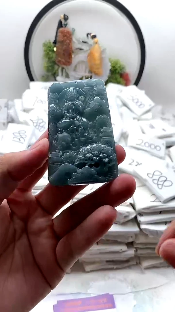 颈饰未镶嵌翡翠普贤