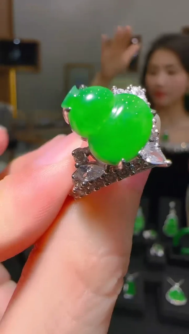 【闪购商品】翡翠戒指银S925镶嵌天然翡翠A货多样性发一件