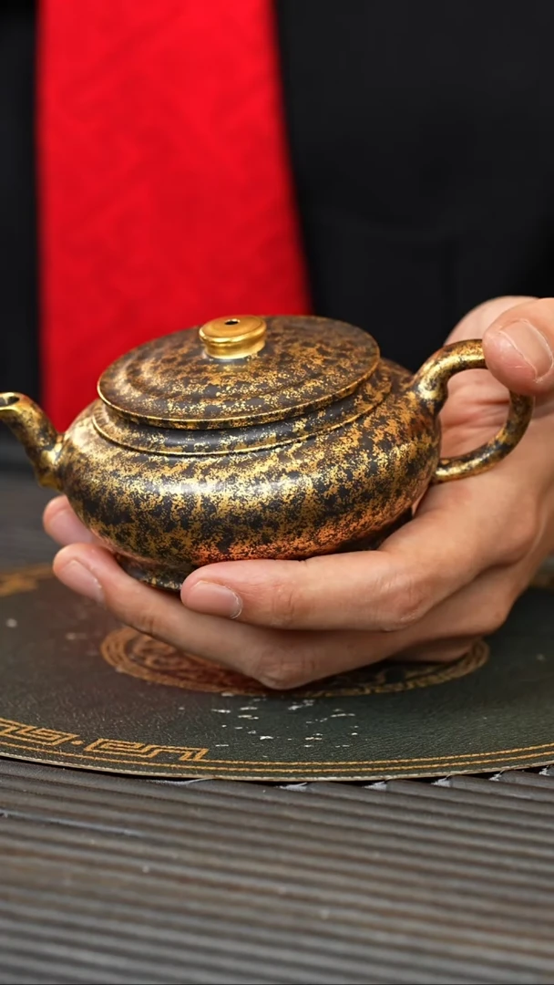 【闪购商品】紫砂茶壶WXJ 墨朱砂 隐鹿