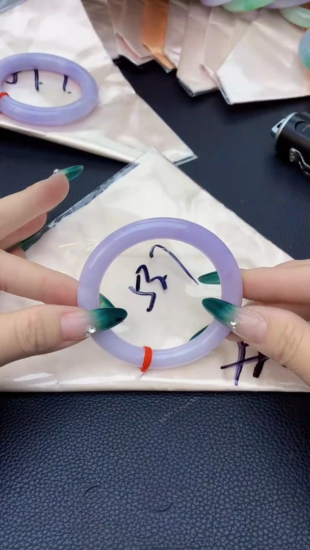 【闪购商品】翡翠手镯未镶嵌1068688961