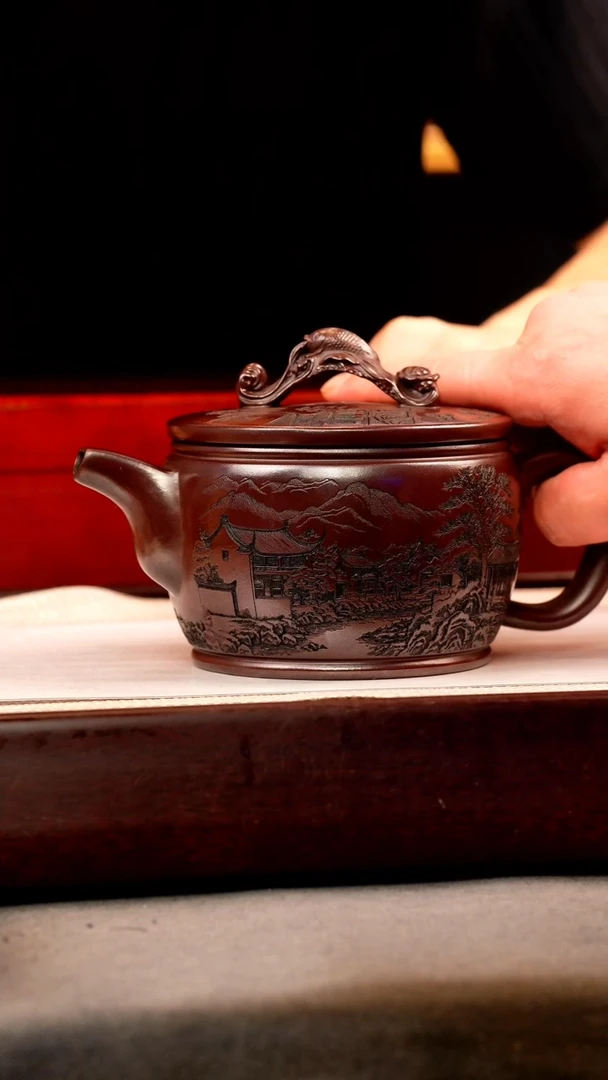 茶壶紫砂乌金砂 如意汉瓦 刻绘
