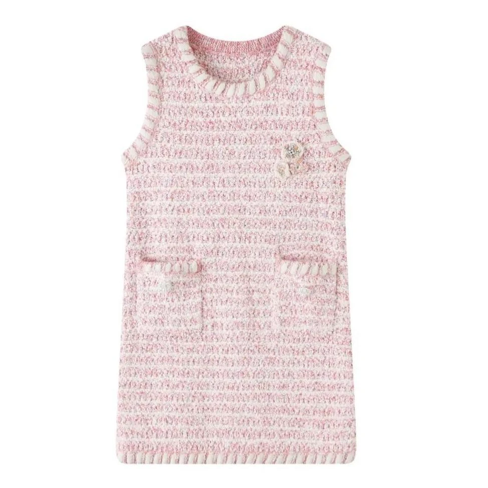 2025新款春粉蝴蝶小香风连衣裙1002