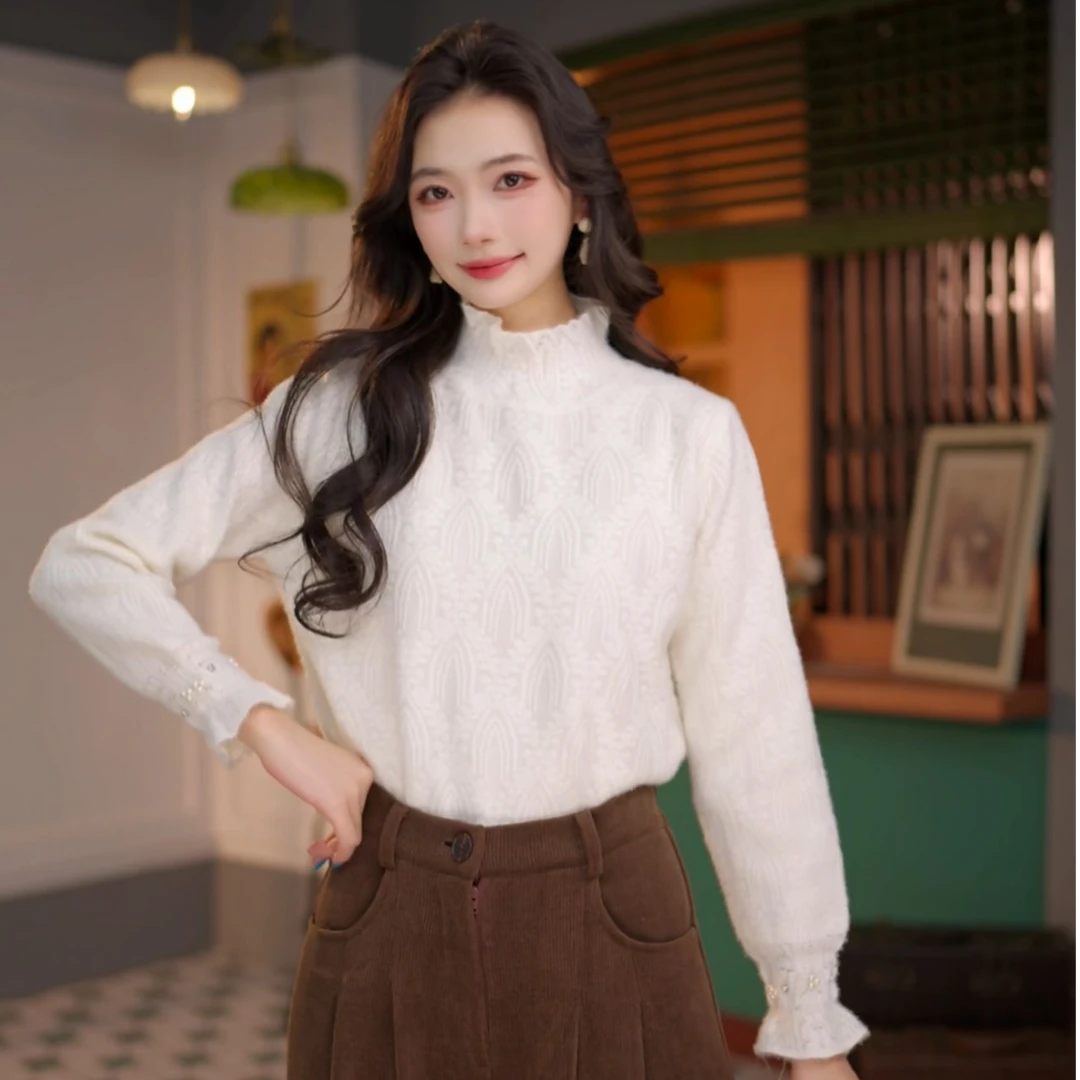 丁佳欣【醺然织梦】港风复古高领慵懒百搭休闲花边打底衫DM2477493