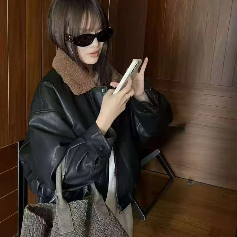 【兰菲娅】冬新款复古翻领皮衣90白鸭绒羽绒服 552