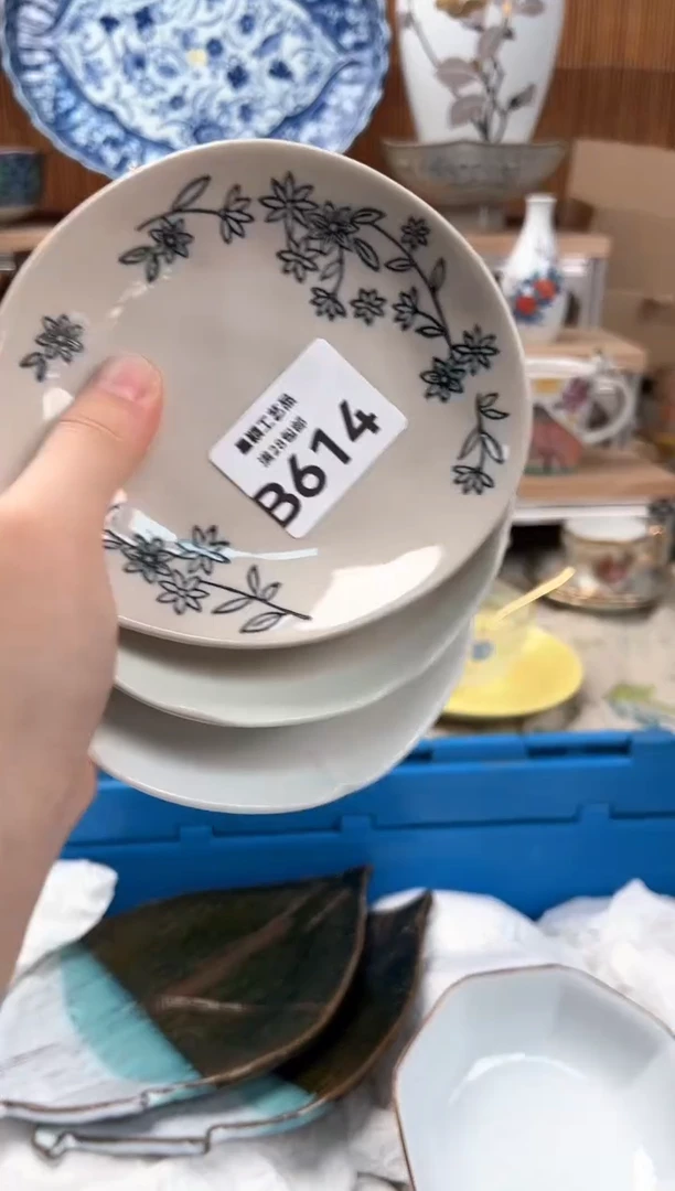 瓷片I****e614B 瓷器 茶具 默认微瑕
