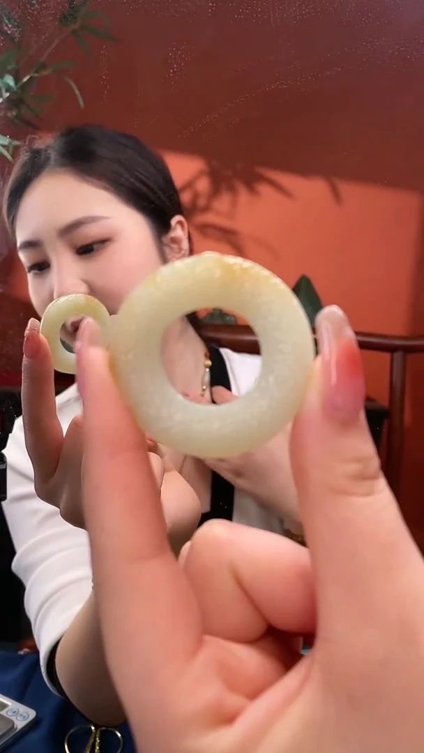 【闪购商品】和田玉挂件未镶嵌玉环