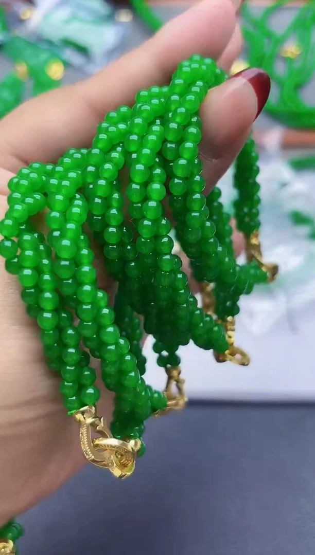 14K金镶嵌翡翠耳饰小米三圈扭扭手串