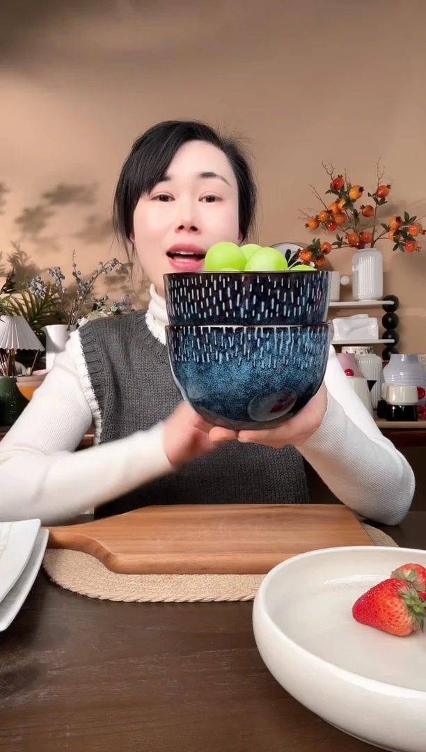 【闪购商品】瓷片5英寸繁星碗2只微瑕