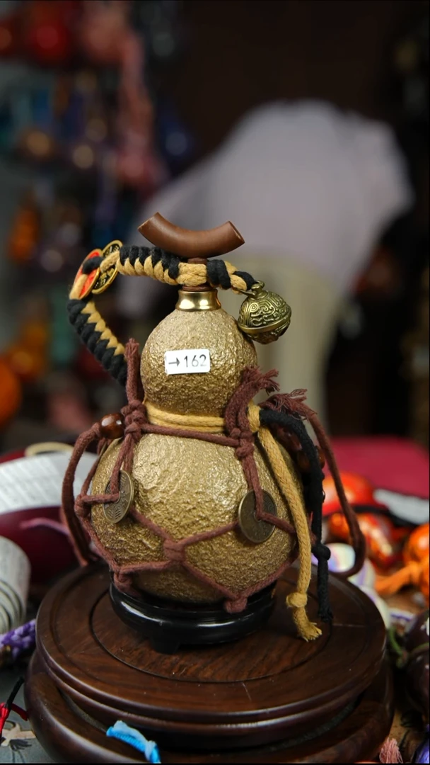 162号400ml左右非遗大漆酒葫芦