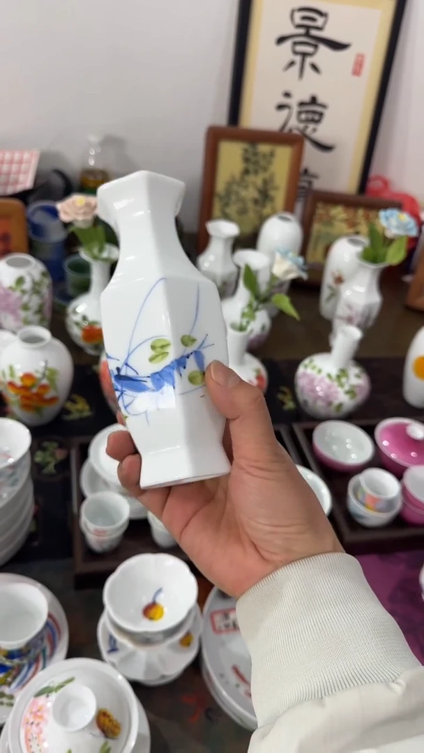 其他景德镇高温瓷（花瓶）福利价微瑕