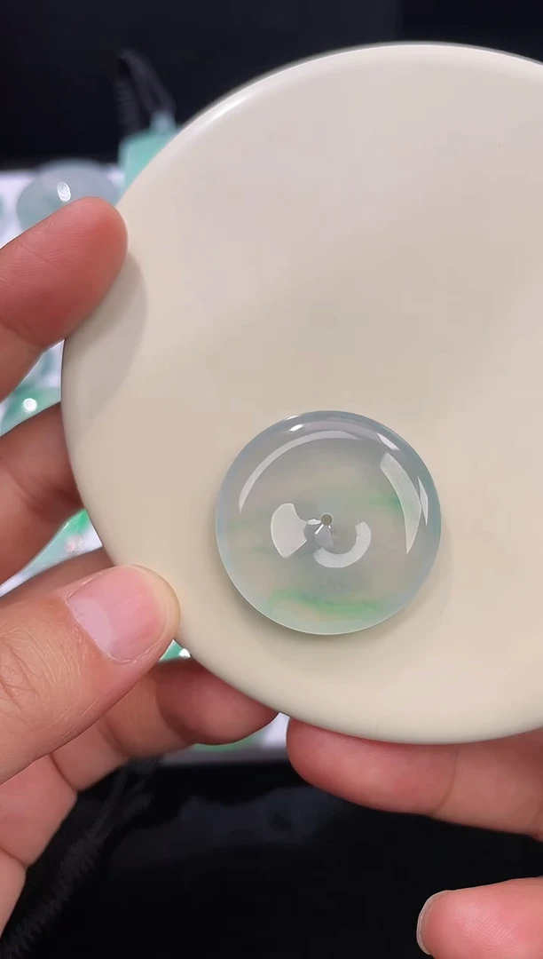 颈饰未镶嵌翡翠咔*平安扣 尺寸 32.6   6.2mm