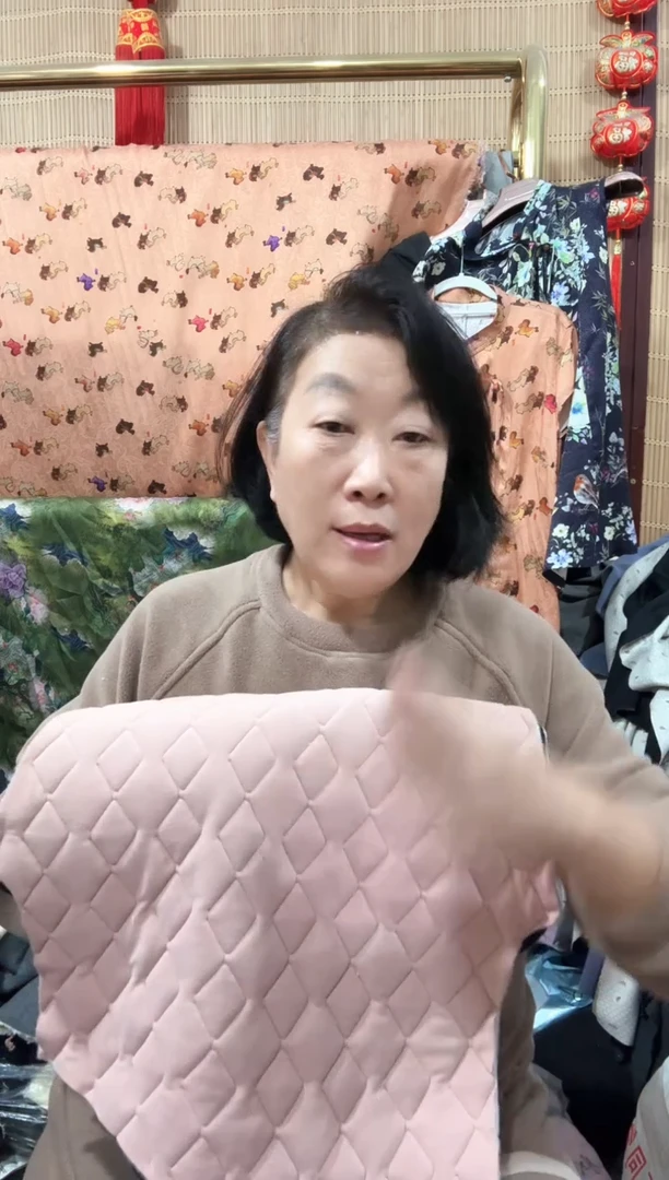 加厚女士黑色棉裤裁片一条（不带腰布脏残折跳线字无售后）
