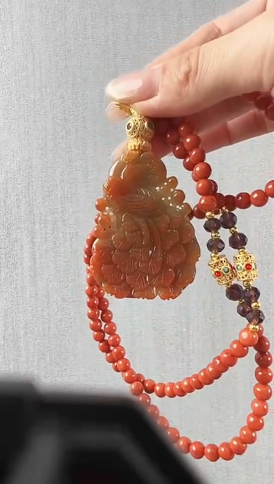 颈饰未镶嵌翡翠凤凰