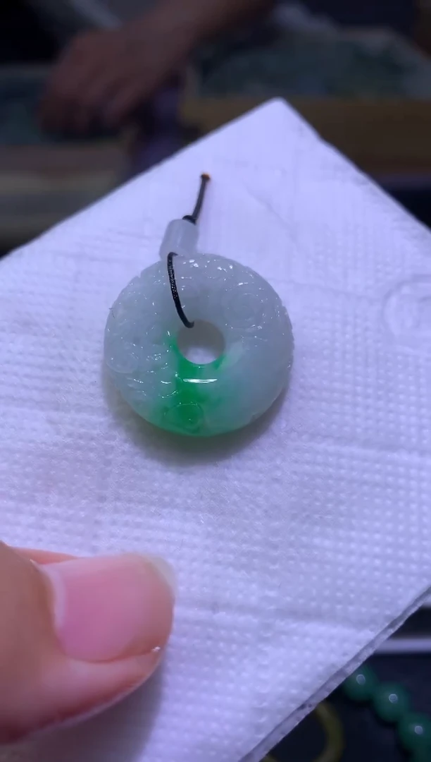 定制翡翠未镶嵌毛货