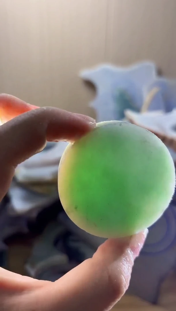 翡翠未镶嵌颈饰翡翠A货 姜谭340