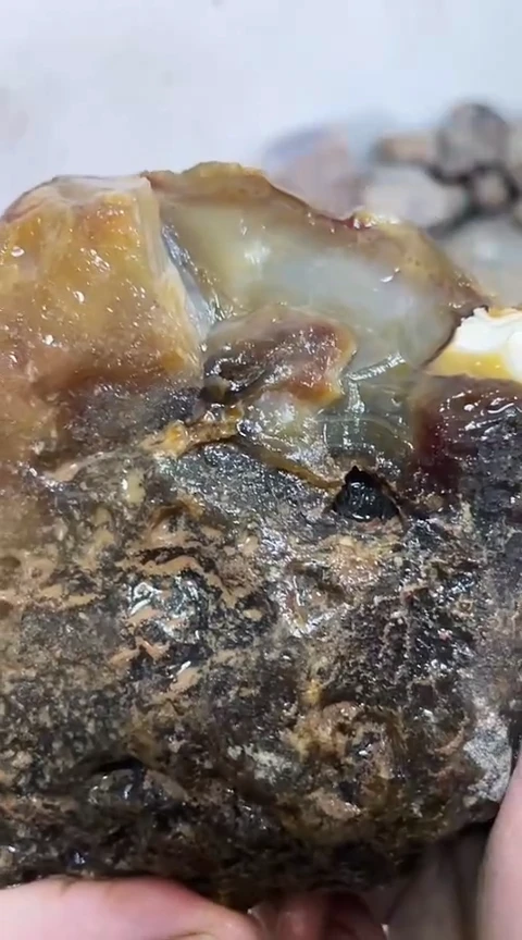 定制玛瑙超****）原石402195