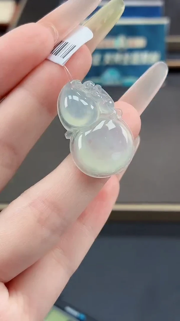 翡翠未镶嵌颈饰OJX250817117