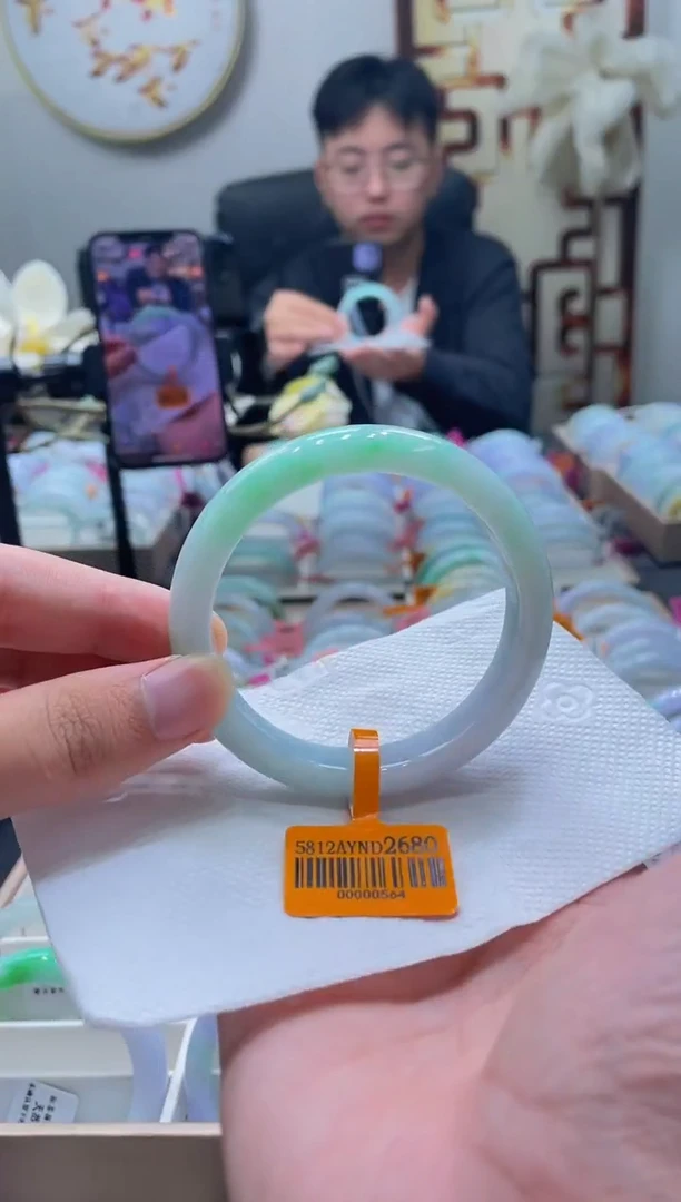 未镶嵌手镯翡翠227-58