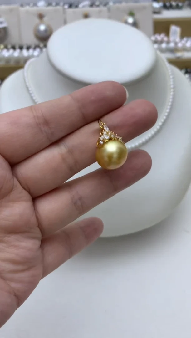 颈饰银S925镶嵌海水珍珠e25