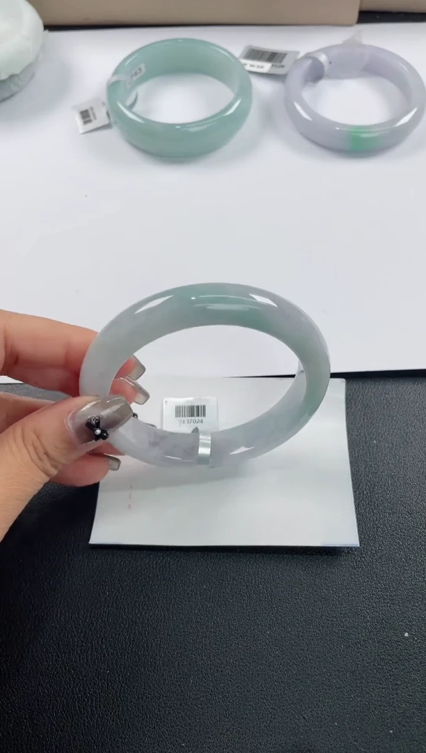 未镶嵌手镯翡翠基地发货H8973 60+