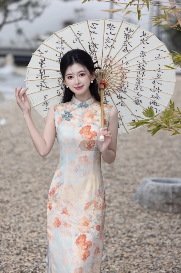 【喜莱舫】年轻气质专柜显白改良旗袍 S-510