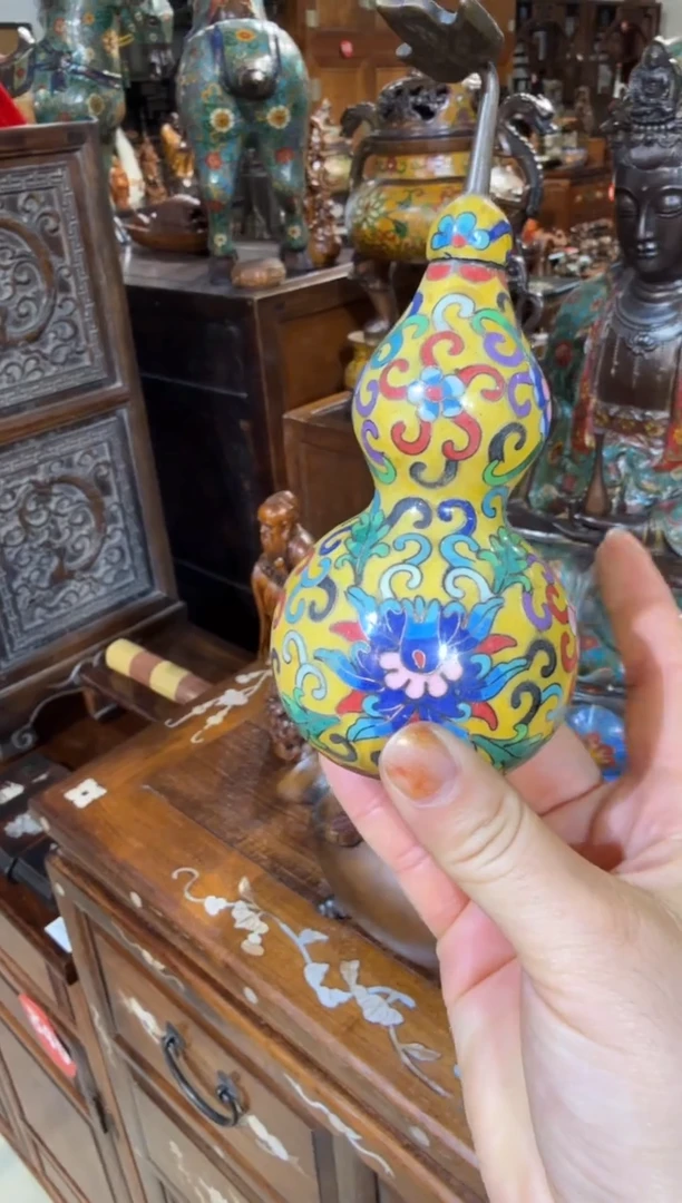 木天****兴珐琅彩黄葫芦198.88888