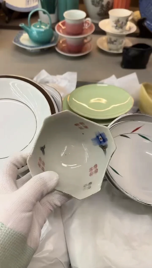摆件顾****员瓷器瓷器瓷器瓷器