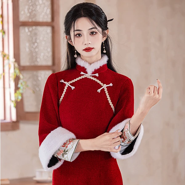 红色旗袍敬酒服新娘秋冬季长袖加绒加厚马甲套装新中式订婚礼服裙