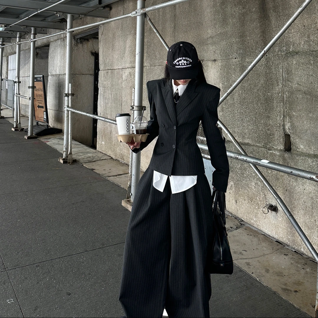 韩好甜WARDEN EDGE摩登漫行 灰色条纹西裤女秋宽松拖地阔腿休闲裤