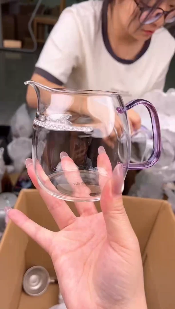 禾墨清韵浅紫色