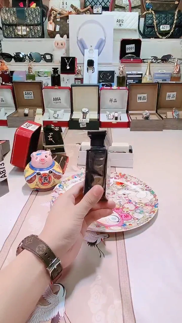 瓷片瓷器 库房到期 全部地板价@@1
