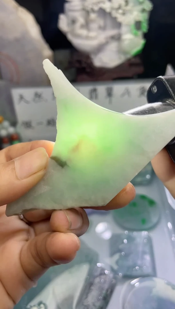 未镶嵌挂件翡翠天然缅甸翡翠A货