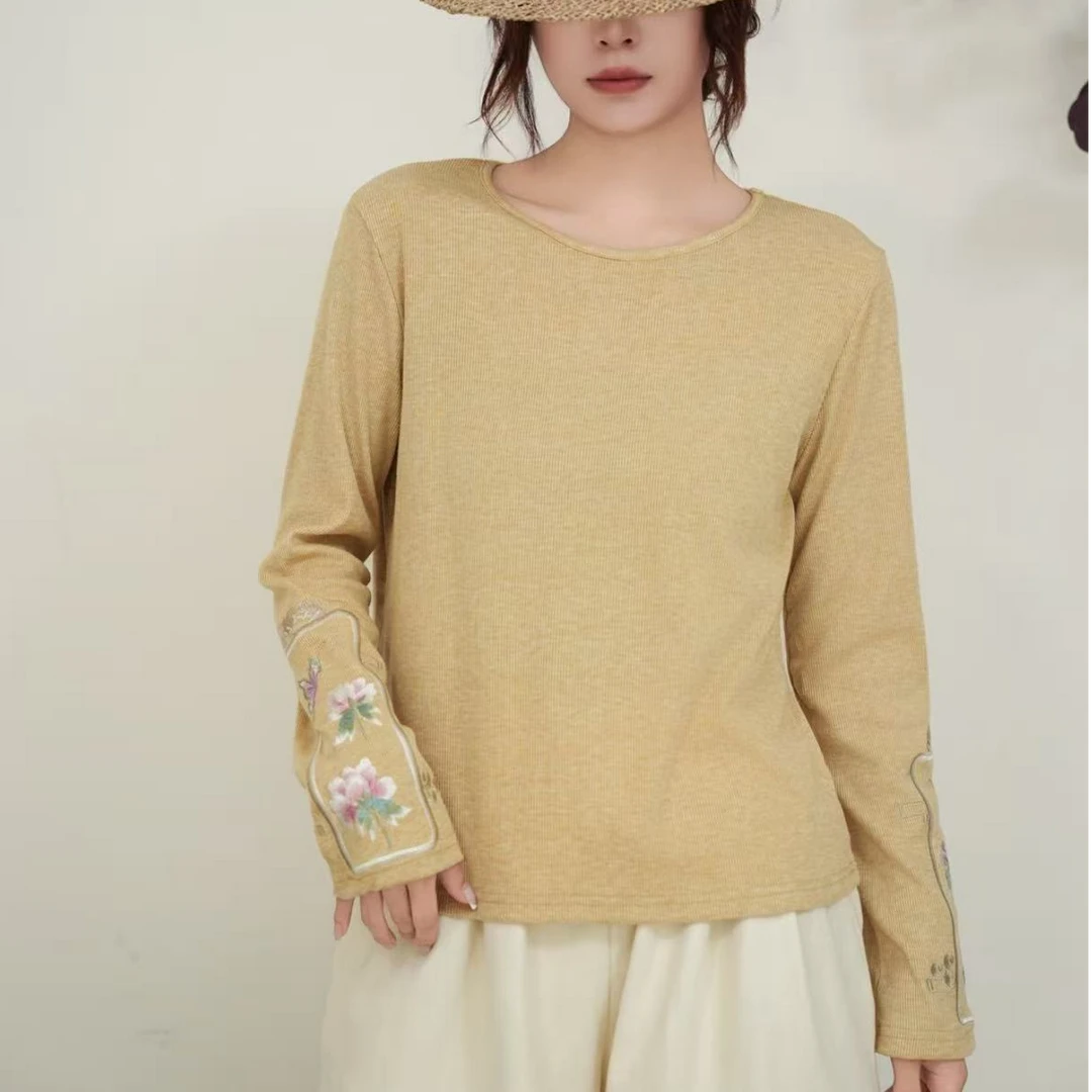2025秋季新款中式国风刺绣花打底衫女显瘦百搭上衣