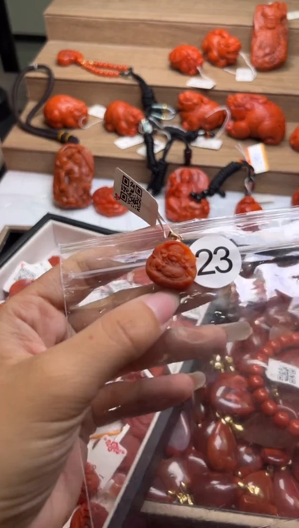 【闪购商品】南红玛瑙珠宝奇石未镶嵌23